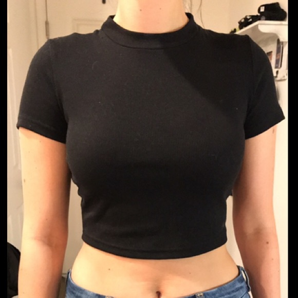 Cropped Party Top - Picture 2 of 2